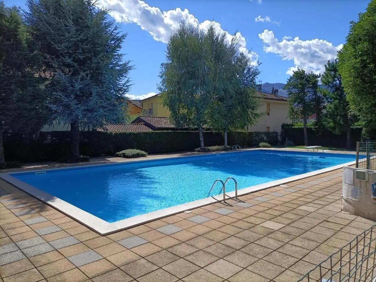 My Holiday - La Roggia Apartment Domaso